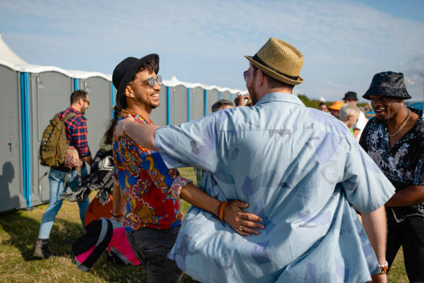 Affordable portable toilet rental in Santa Rosa Valley, CA